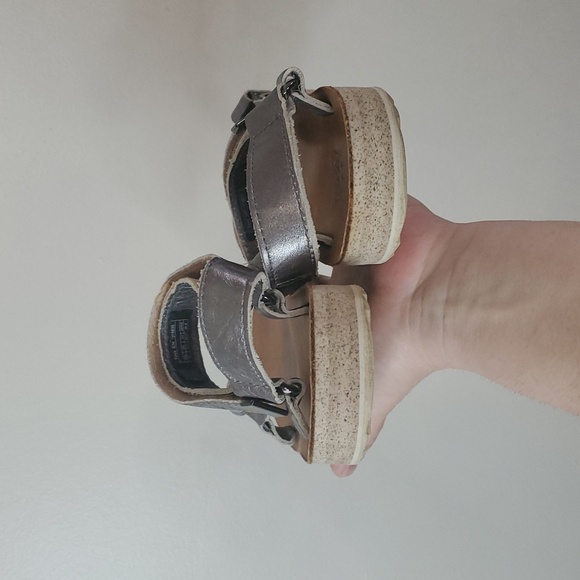 Teva Womens Original Mirrored Metallic Sandals Size 9 Summer Comfort Hiking - Picture 5 of 10